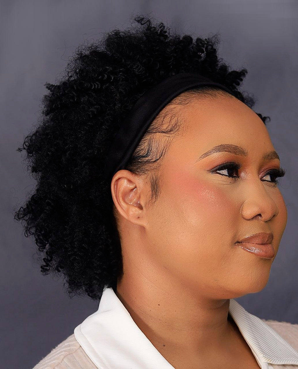 short coiled afro band